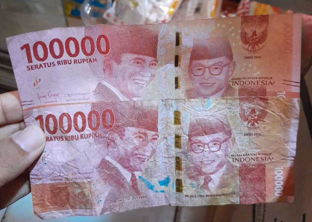 uang depan